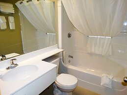 Amsterdam Inn & Suites, an Ascend Collection Hotel