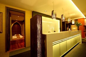 Miracle Transit Hotel