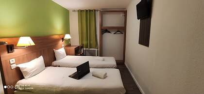 Glisy Hotel