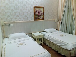 Jayleen 1918 Hotel