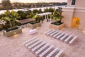 Wyndham Grand Jupiter at Harbourside Place