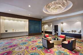 Wyndham Grand Jupiter at Harbourside Place