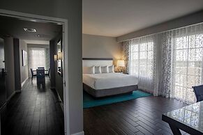 Wyndham Grand Jupiter at Harbourside Place