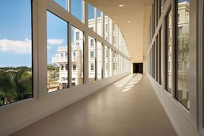 Wyndham Grand Jupiter at Harbourside Place
