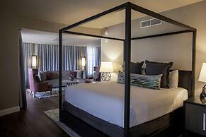 Wyndham Grand Jupiter at Harbourside Place
