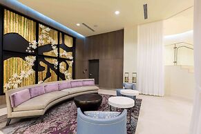 Wyndham Grand Jupiter at Harbourside Place