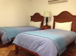 Hotel Meson del Mar
