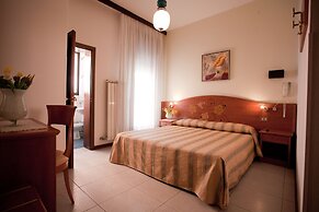 Hotel Ideal
