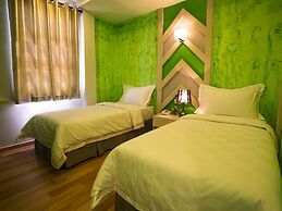 Sunshine Inn Plus