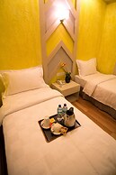 Sunshine Inn Plus