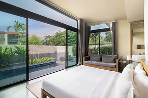 Sunday Sea Two Pool Villa Pattaya