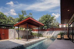 Sunday Sea Two Pool Villa Pattaya