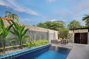 Sunday Sea Two Pool Villa Pattaya