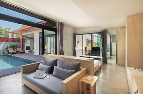 Sunday Sea Two Pool Villa Pattaya