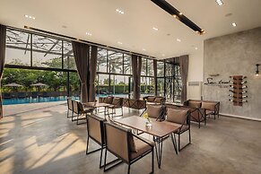 Sunday Sea Two Pool Villa Pattaya