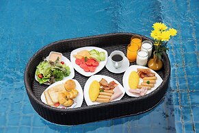 Sunday Sea Two Pool Villa Pattaya