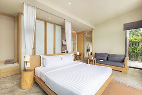 Sunday Sea Two Pool Villa Pattaya