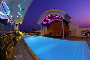 Holiday One Hotel