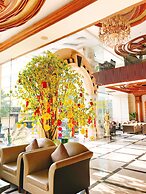 Holiday One Hotel