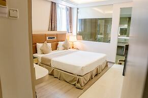 Holiday One Hotel