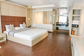 Holiday One Hotel