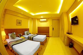 Holiday One Hotel