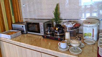 Holiday One Hotel