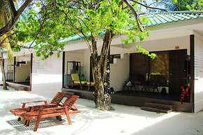Eriyadu Island Resort