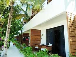 Eriyadu Island Resort