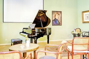 Chopin Boutique