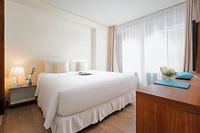 A La Carte Da Nang Beach