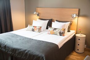 Hotell Aston