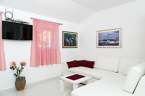 Apartments Mare