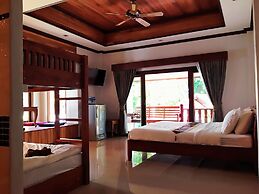 Blue Diamond Resort