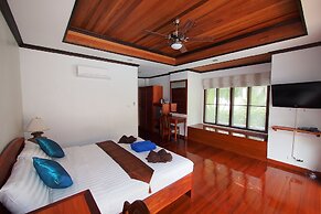 Blue Diamond Resort