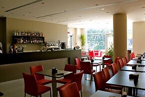 Tag Hotel