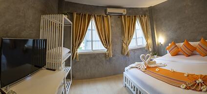 Ban's Avenue Guest House