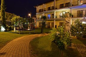 Residenza Le Due Torri Apartments