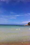 Palm Leaf Resort