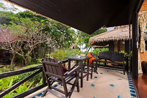 Palm Leaf Resort