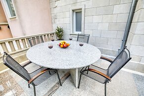 Villa MiraMar