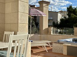 Villa MiraMar