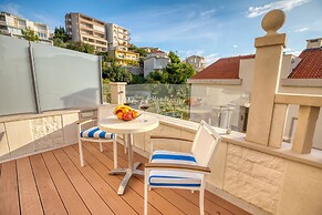 Villa MiraMar