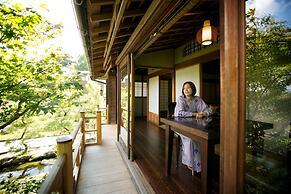 Kotohira Kadan