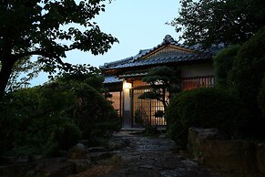 Kotohira Kadan