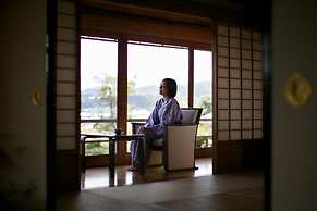 Kotohira Kadan