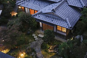 Kotohira Kadan