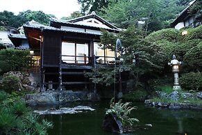 Kotohira Kadan