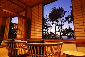 Awaji Hamarikyu