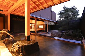 Awaji Hamarikyu